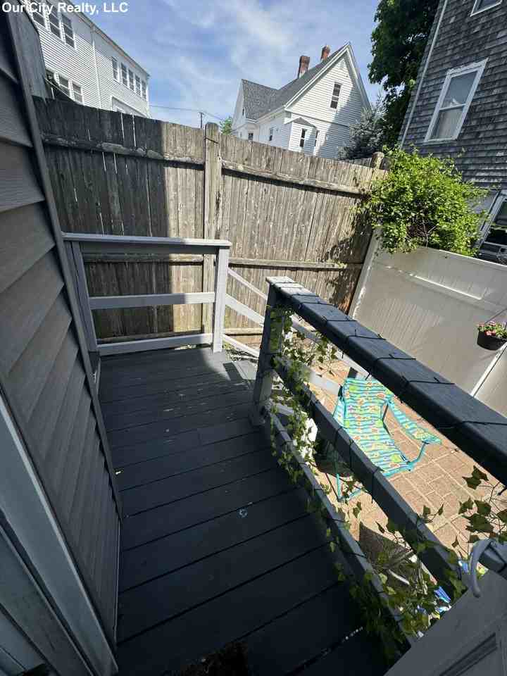 Wallace St. & Park Ave #1R - Photo 5 of 14