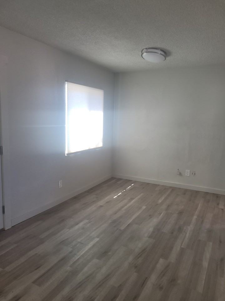 718 W Fillmore St #714 - Photo 5 of 7