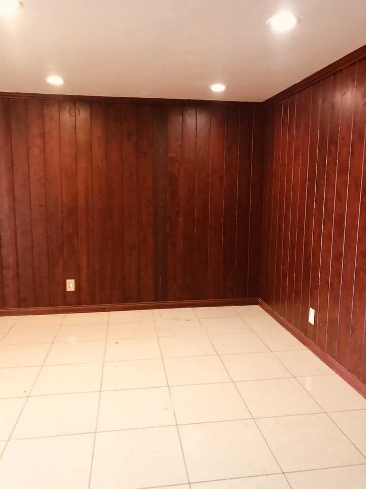 15109 S Budlong Ave #NA - Photo 7 of 20