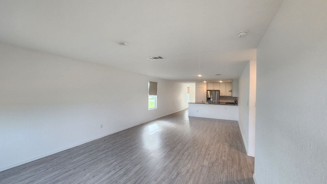 2815 Charpak Dr - Photo 7 of 35