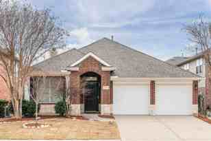 413 Hawk Dr  