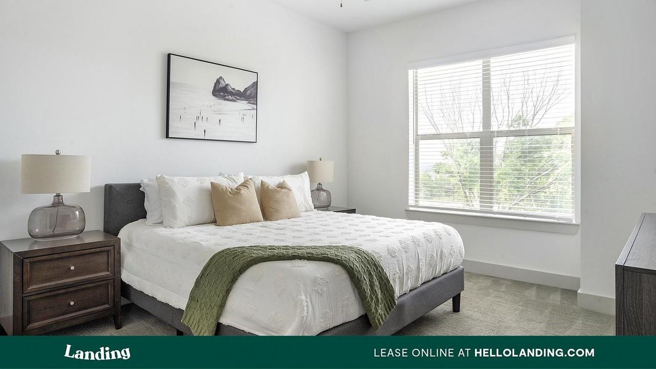 2511 Montopolis Drive - Photo 7 of 50