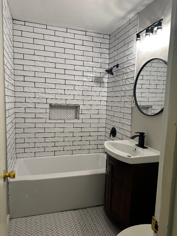 2389 Silver St - Photo 2 of 6