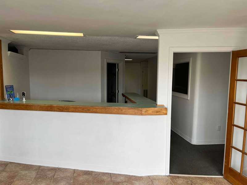 1414 Highmarket St - Photo 3 of 14