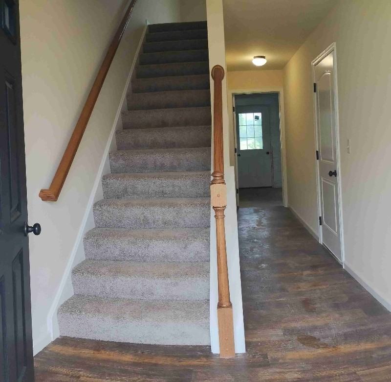 113 Meadowbrook Ln - Photo 2 of 20