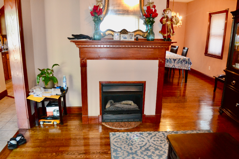 39 Paris St - Photo 3 of 12