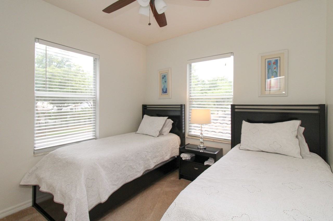 519 Roma Ct #3208 - Photo 6 of 50