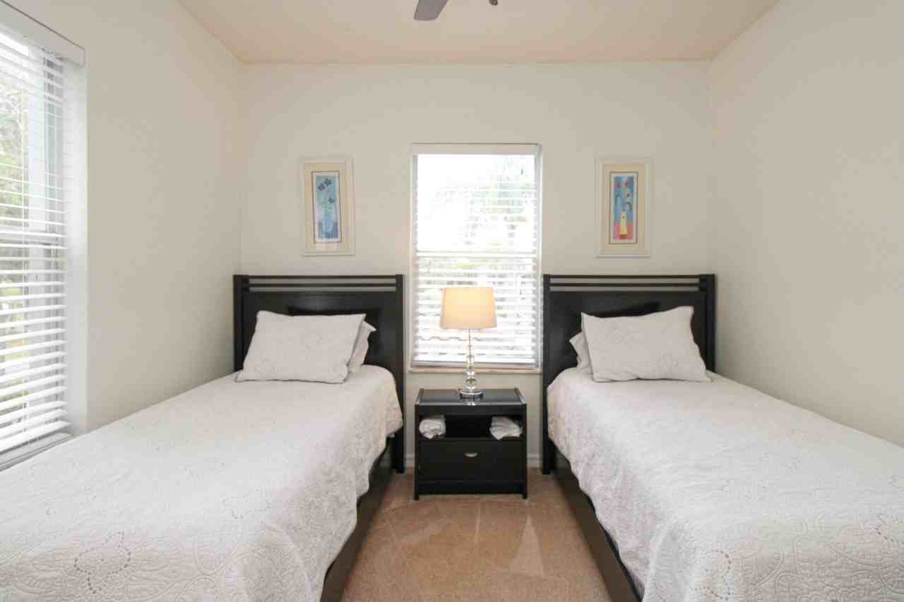 519 Roma Ct #3208 - Photo 7 of 50