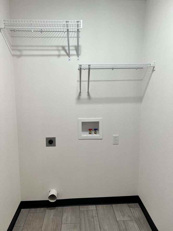 1113 Chica Ln #1 - Photo 4 of 7