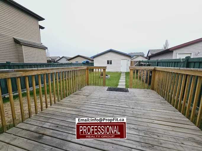 1929 119a St Sw - Photo 3 of 26