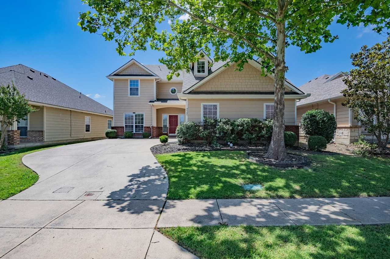 9505 Log Run Ct - Photo 2 of 28