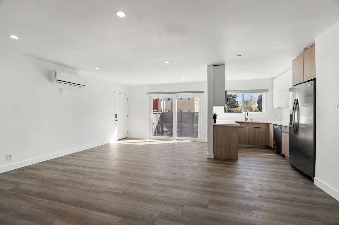 8777 Cadillac Avenue Apartments - Photo 5 of 37