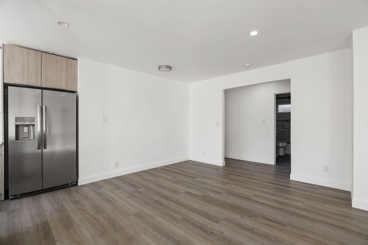 8777 Cadillac Avenue Apartments - Photo 6 of 37