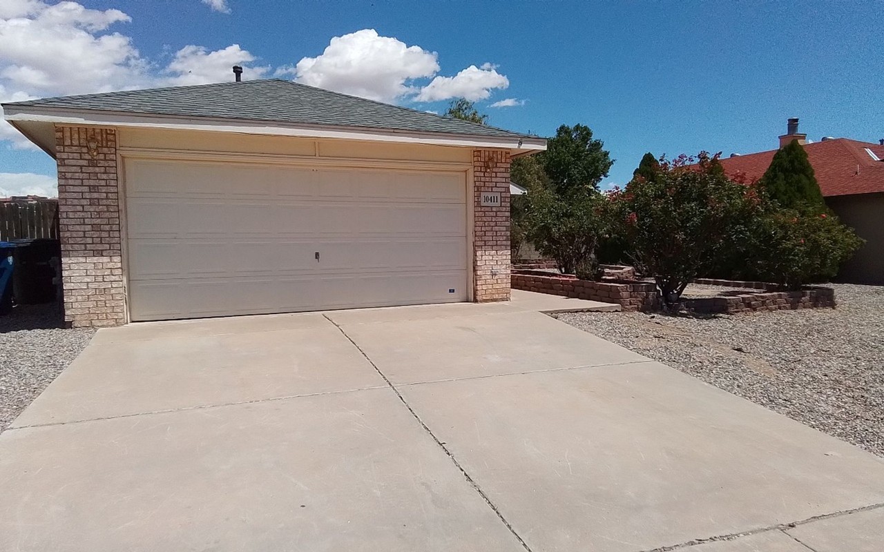 10411 San Gregorio Dr Nw - Photo 2 of 50