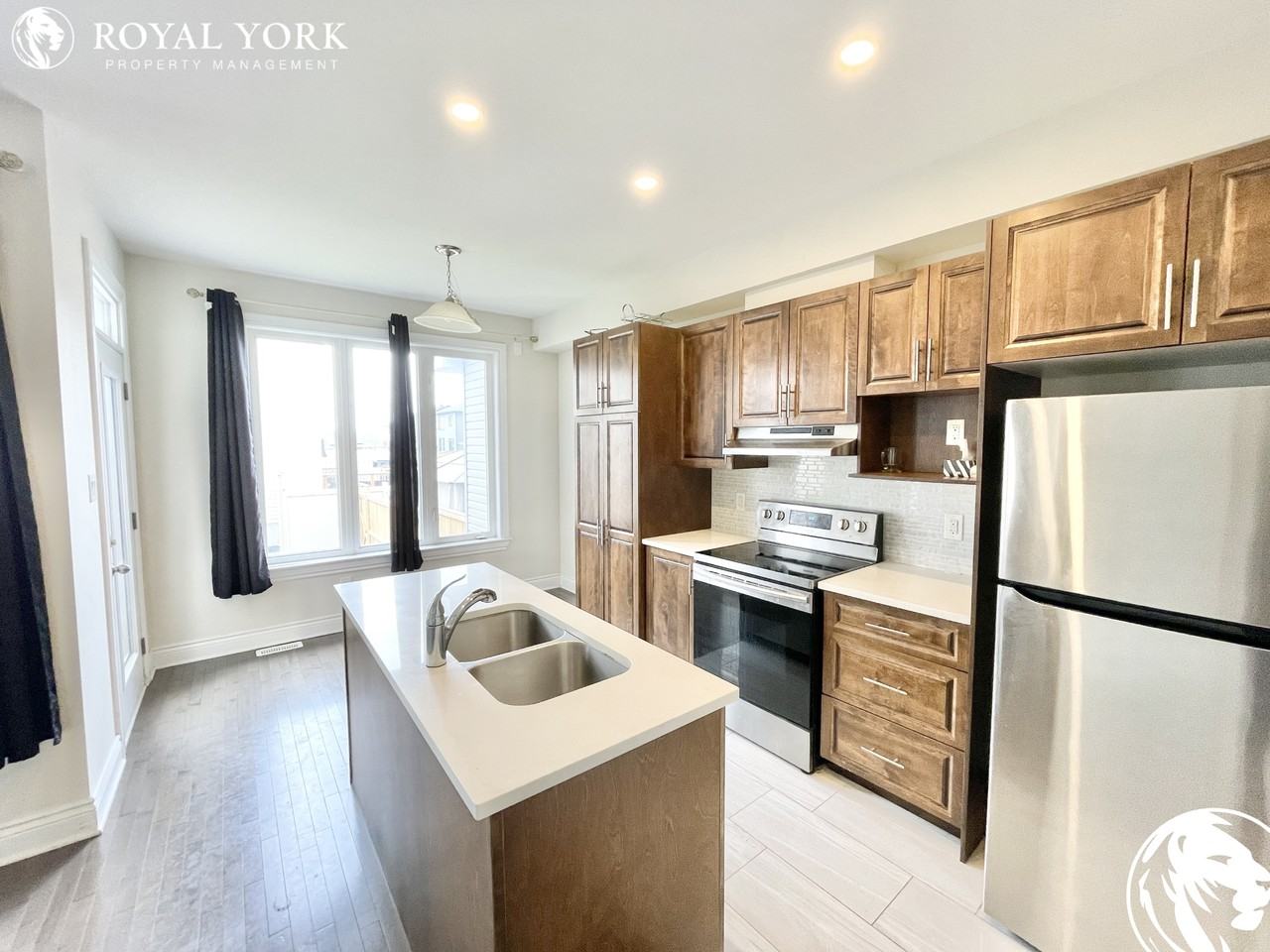 5 Leblanc Street, Carleton Place, Ontario ,K7C 0L2 - Photo 3 of 23