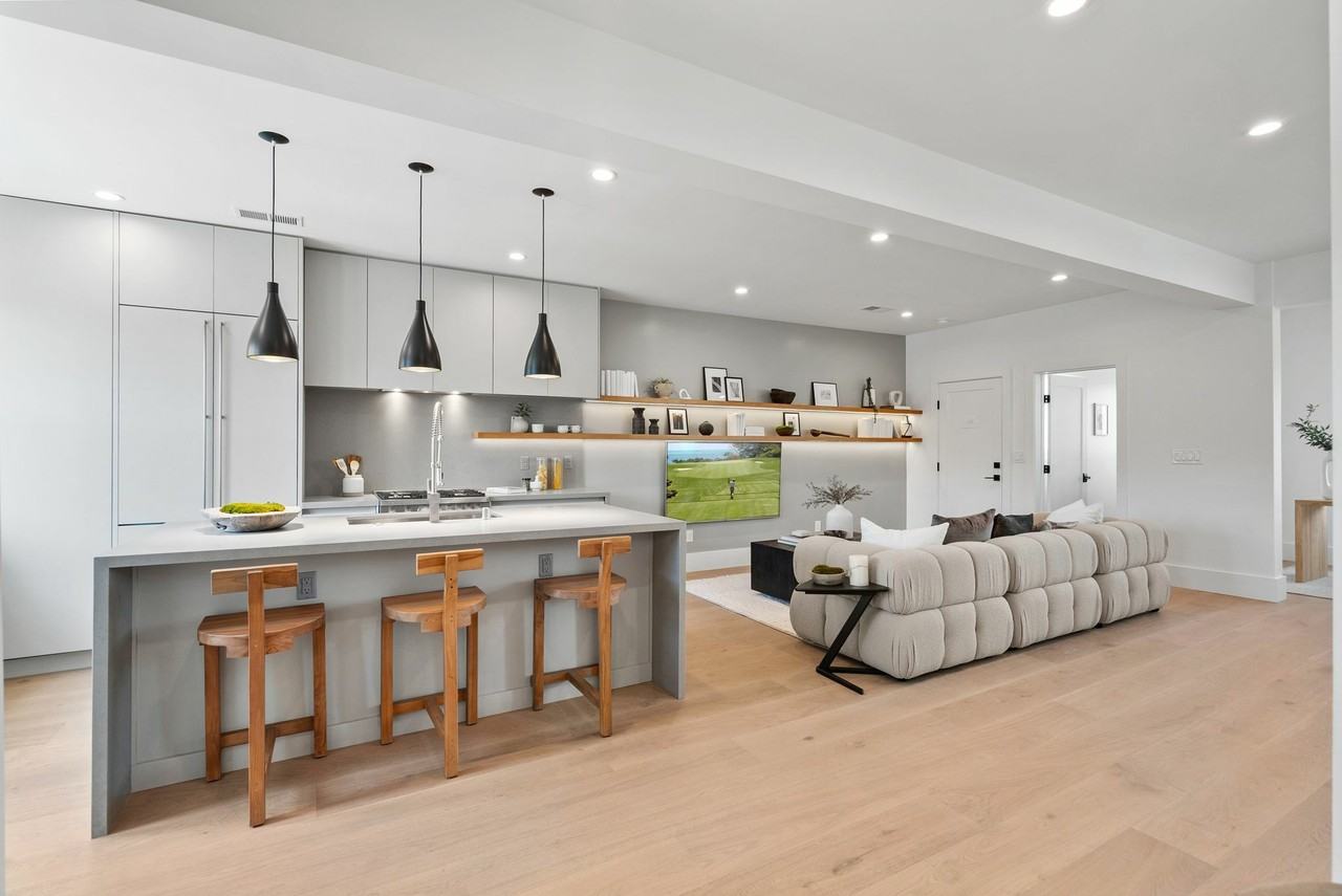 1991 San Jose Ave - Photo 2 of 35