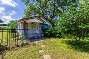2223 W Martha St - Photo 1 of 1