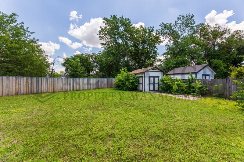 2223 W Martha St - Photo 5 of 24