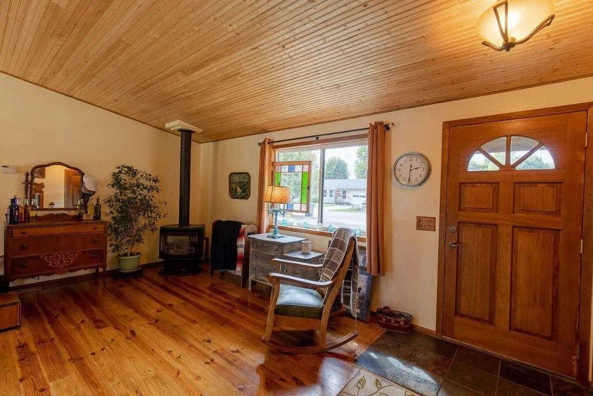 10264 N Sunview Ln #NA - Photo 2 of 13