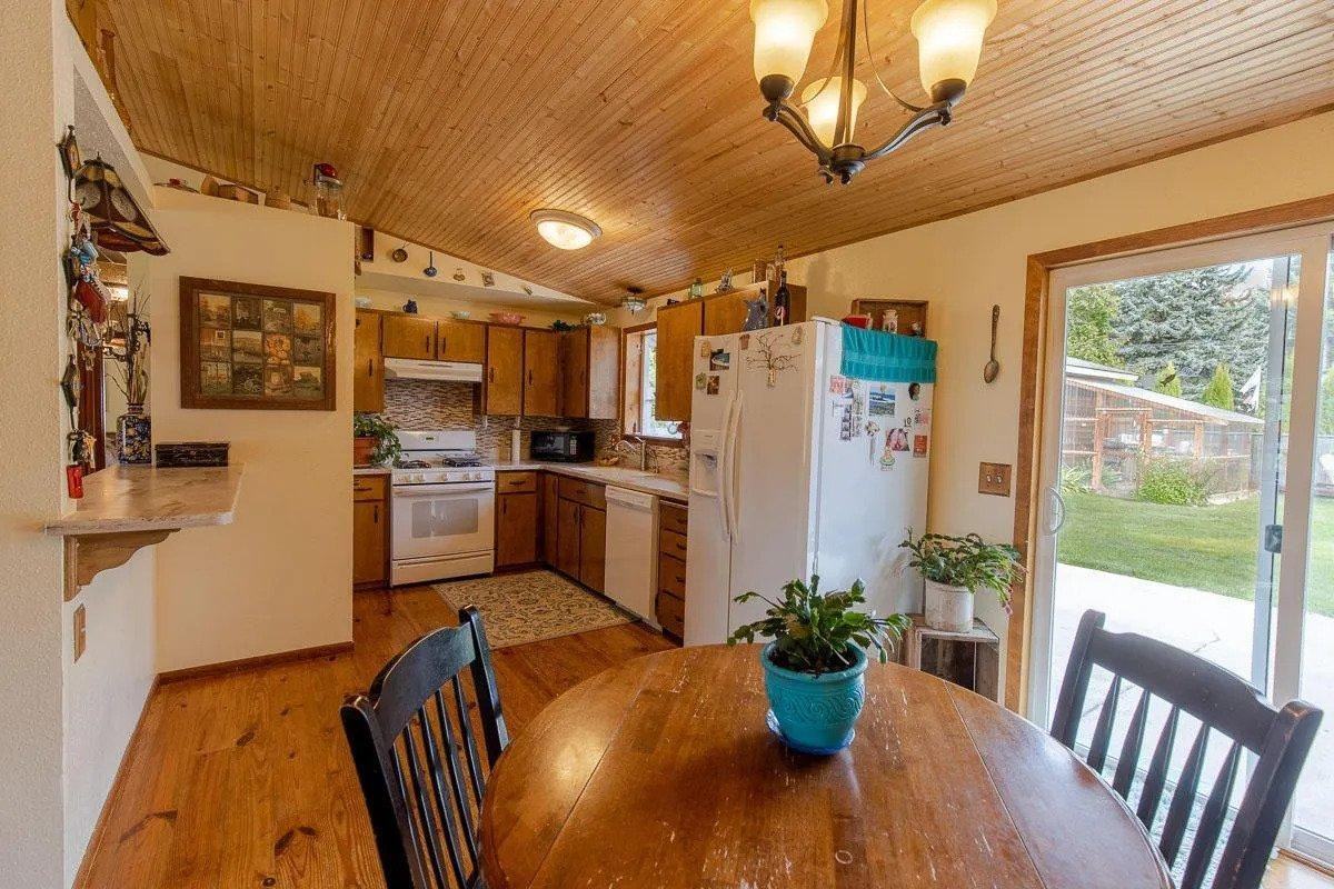 10264 N Sunview Ln #NA - Photo 3 of 13