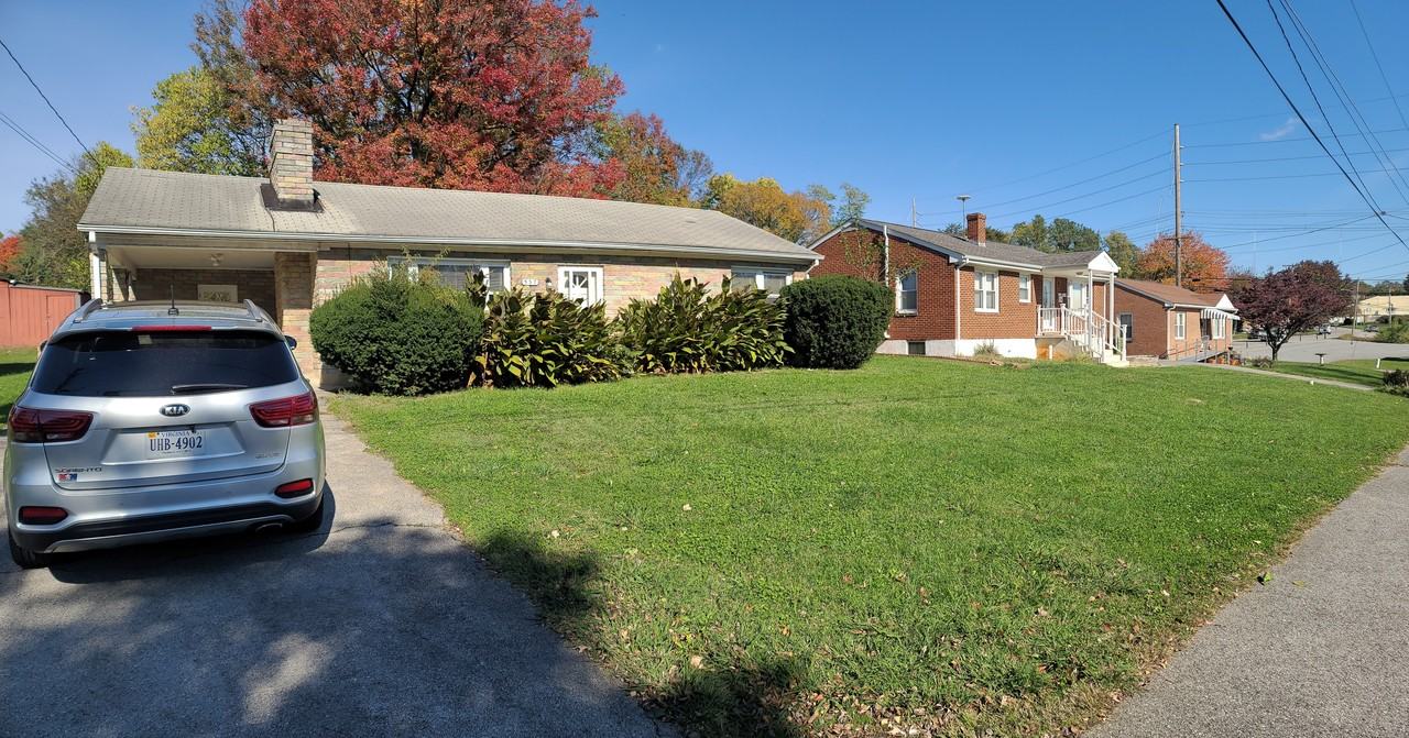 537 Hawthorn Rd #NA - Photo 2 of 50