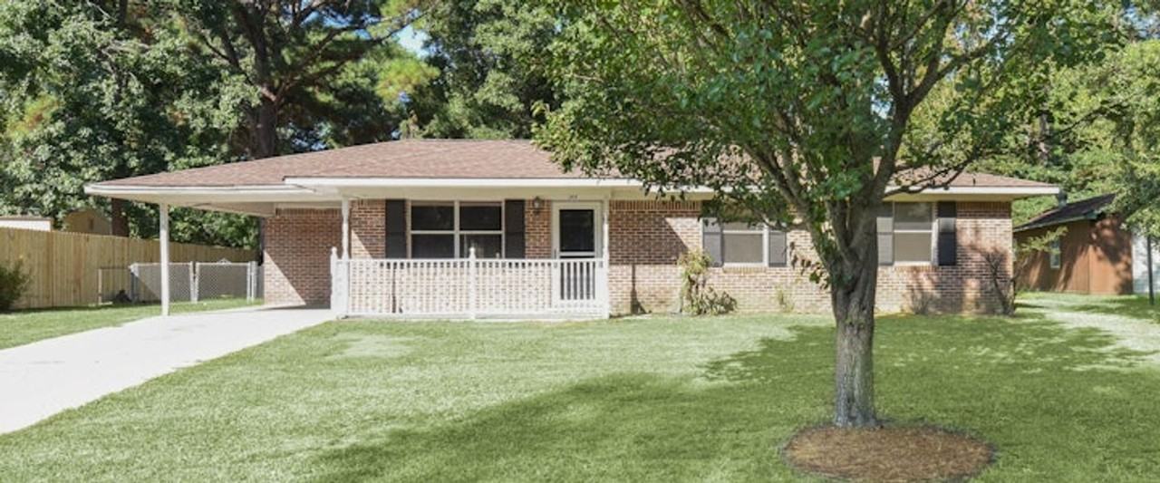 30 Dove Ct - Photo 2 of 38