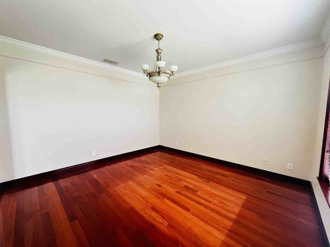 2831 Paige Dr #1 - Photo 4 of 27