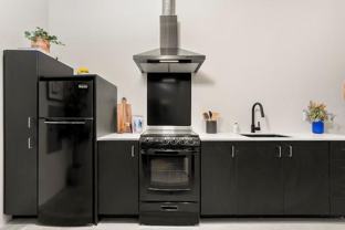 1915 8th St - Photo 1 of 1