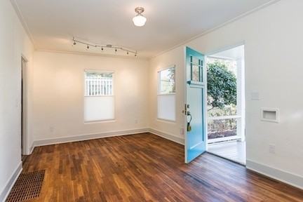 5115 S Pearl St - Photo 2 of 15