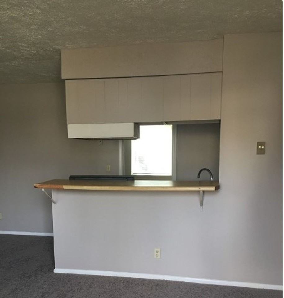 Home for the Holidays!! - Photo 2 of 6