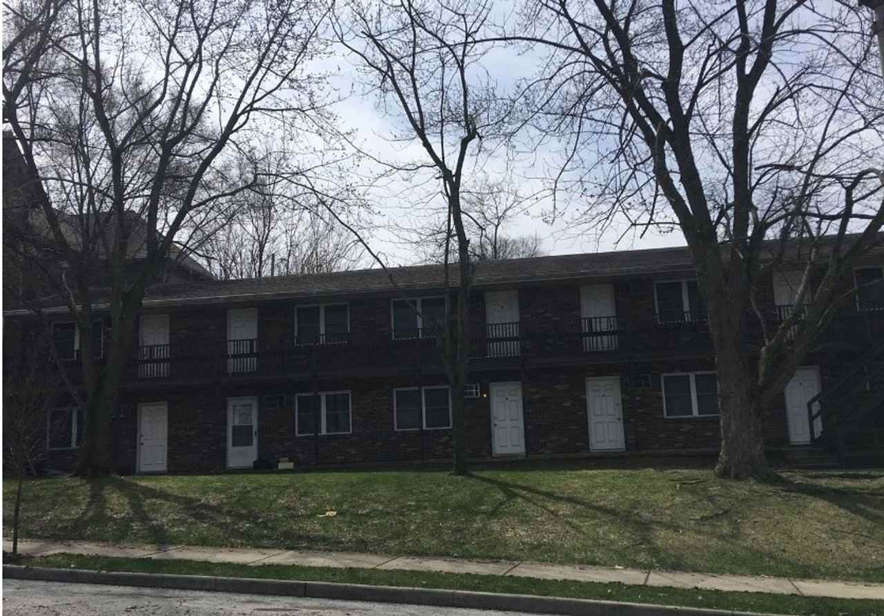 Home for the Holidays!! - Photo 6 of 6