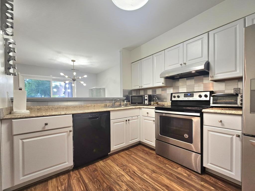 8077 Pantano Pl - Photo 4 of 12