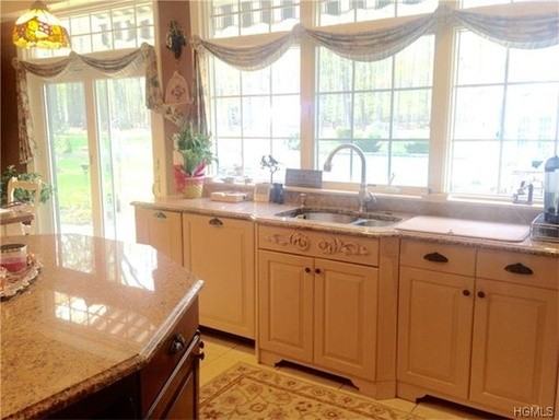 282 Ackertown Rd - Photo 3 of 12