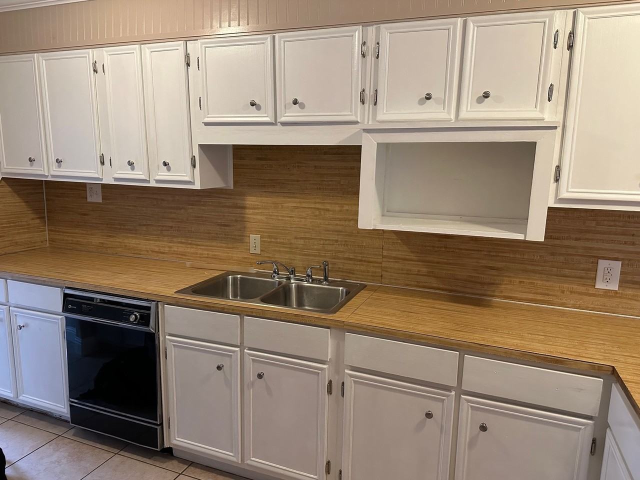 132 Inwood St - Photo 2 of 12