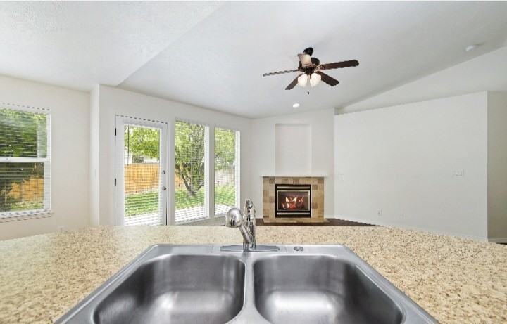 3007 Manchester Dr #NA - Photo 7 of 18