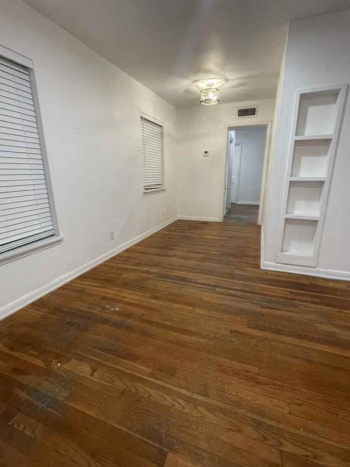 1503 Fresno #NA - Photo 2 of 7