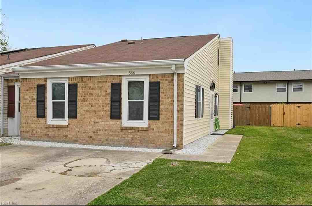 566 Peregrine St #NA - Photo 3 of 20