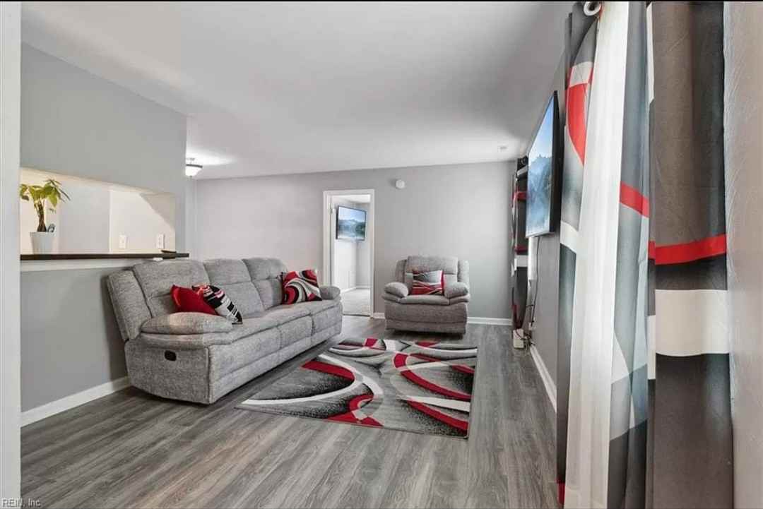 566 Peregrine St #NA - Photo 6 of 20