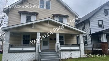 featured image of 58 E Archwood Ave #3