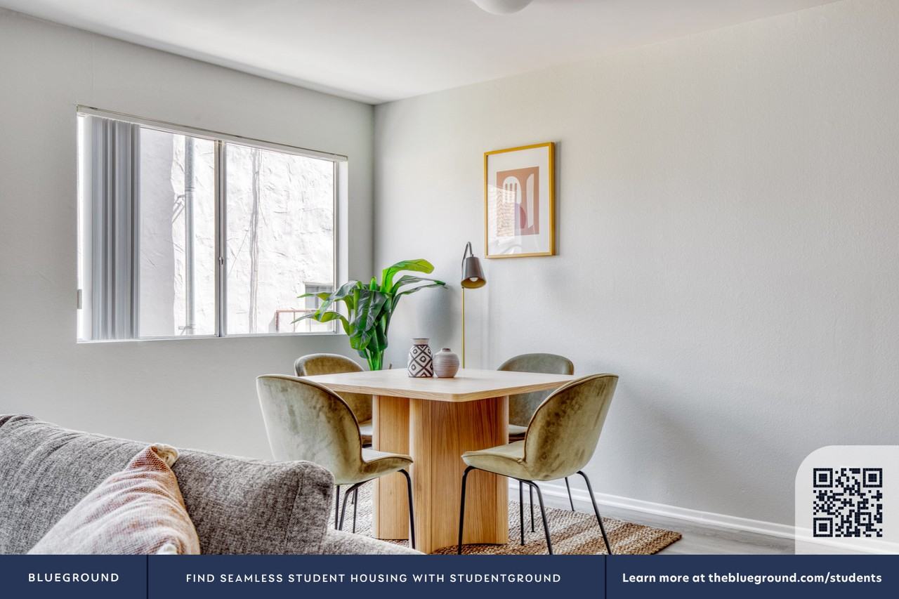 616 North Sweetzer Avenue - Photo 6 of 25