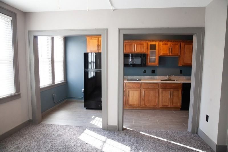 1111 East Iron Avenue - Photo 4 of 14