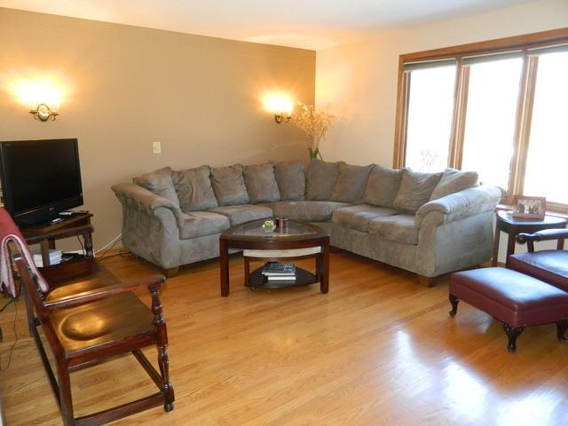 315 Grant Pl - Photo 2 of 25