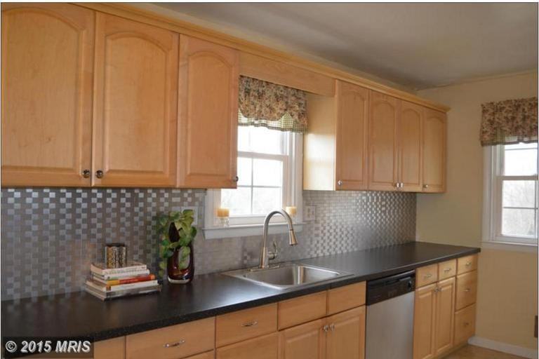 8319 Dogwood Rd - Photo 2 of 13