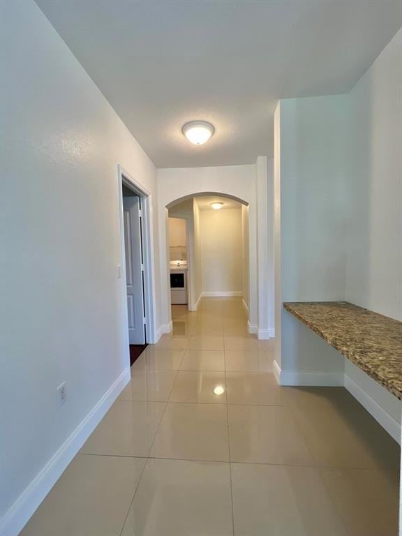 1110 Belmont Pl - Photo 3 of 8