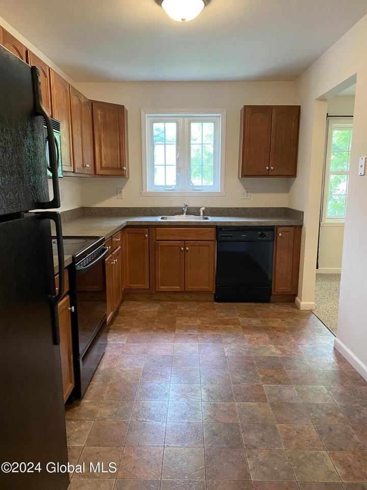 61 Cuyler Ave, Albany, NY 12209, USA 2 unit Rentals Zumper