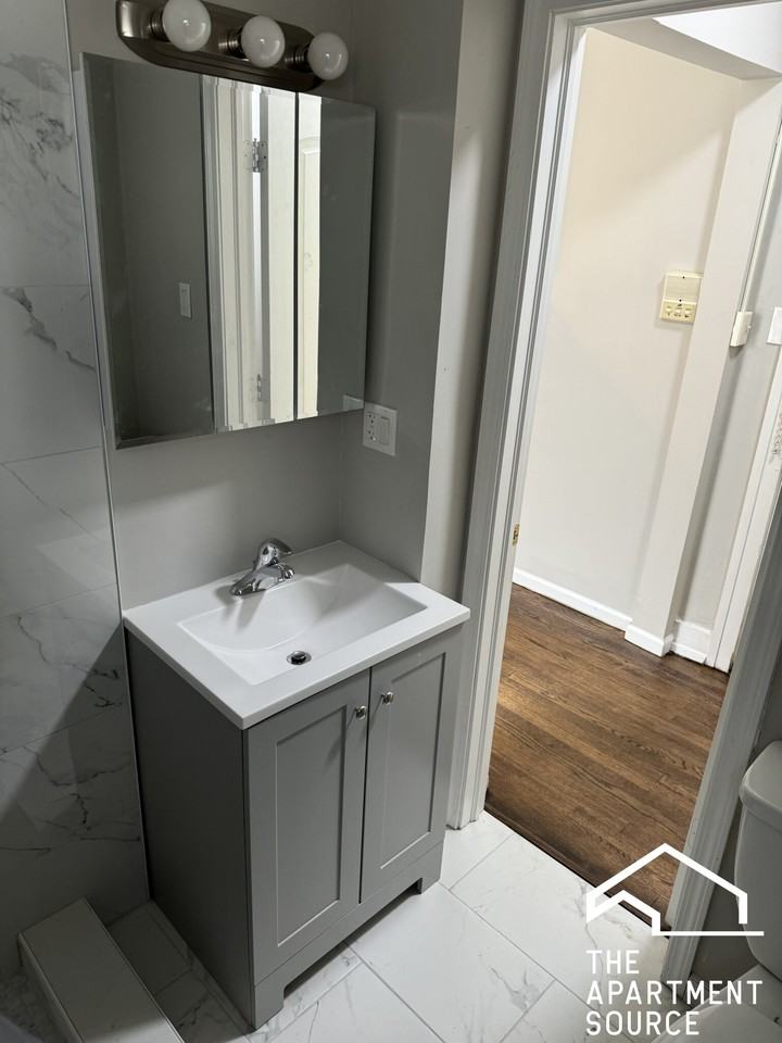 1120 Ontario St #101 - Photo 6 of 8