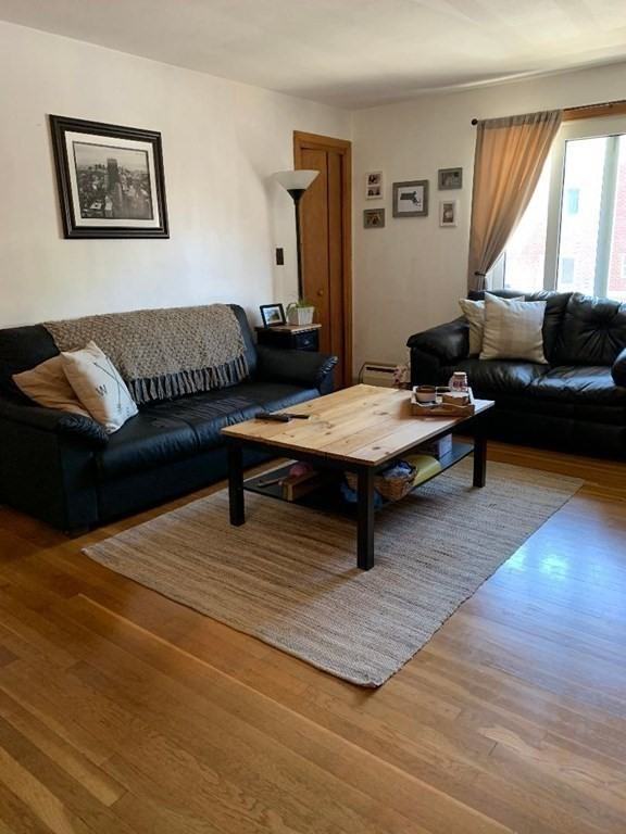 42 Lionel Ave #D - Photo 5 of 13