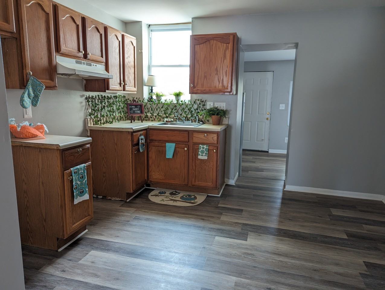 605 Freeman St - Photo 3 of 13