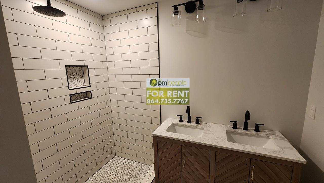 108 Saint Lo Cir - Photo 3 of 9