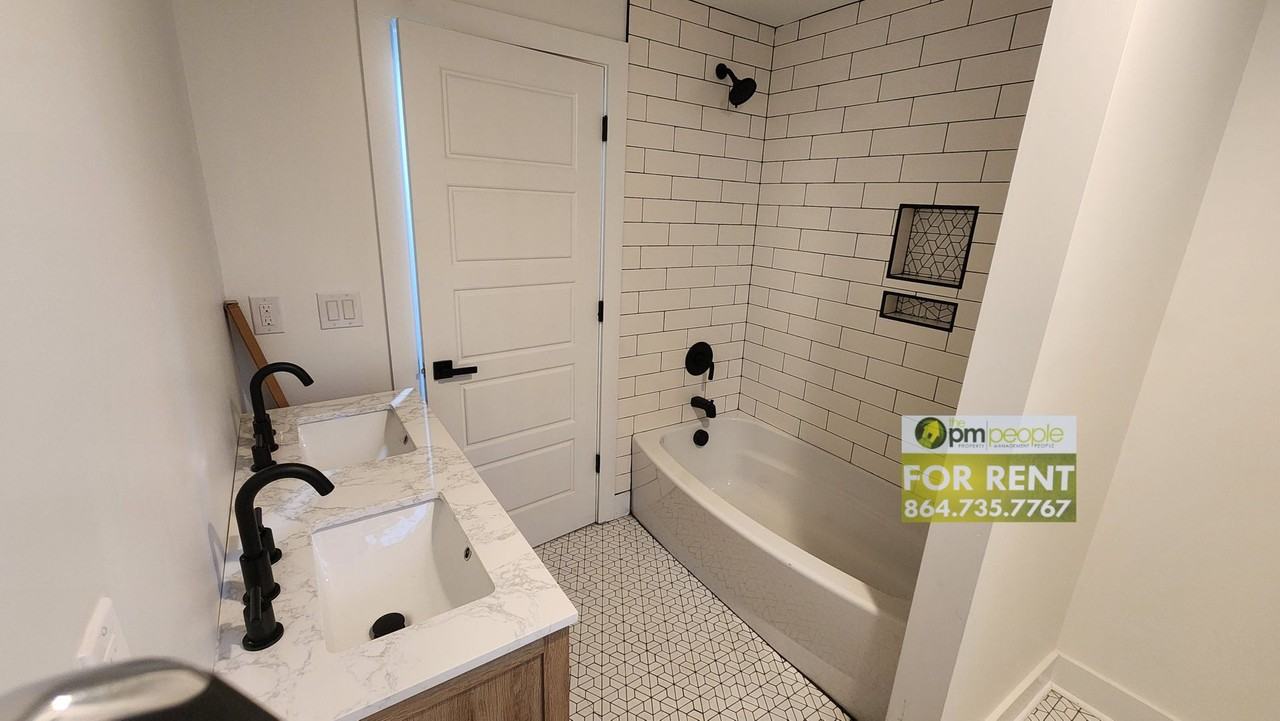 108 Saint Lo Cir - Photo 7 of 9